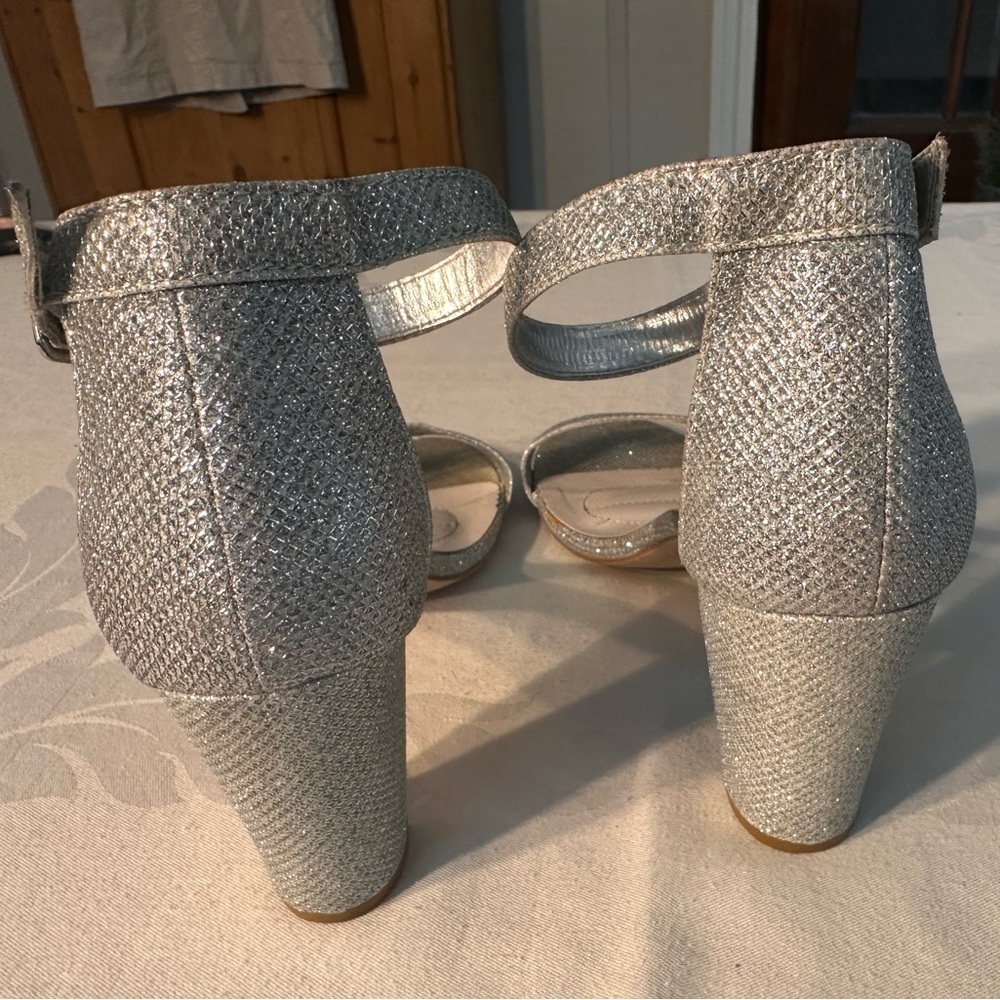 DB Studio Silver Ankle Strap Low Heeled Shoes Size 9 - Picture 2 of 8